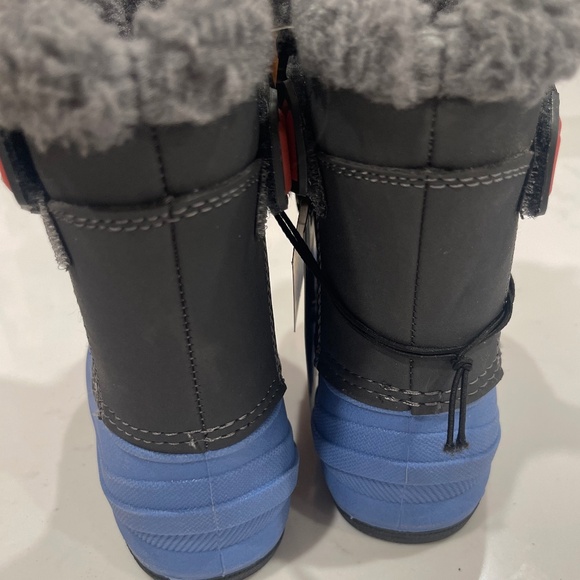 🧊✨ Toddler 6T Winter Boots – Adorable Unicorn Face + Cozy Warm! - Picture 2 of 6